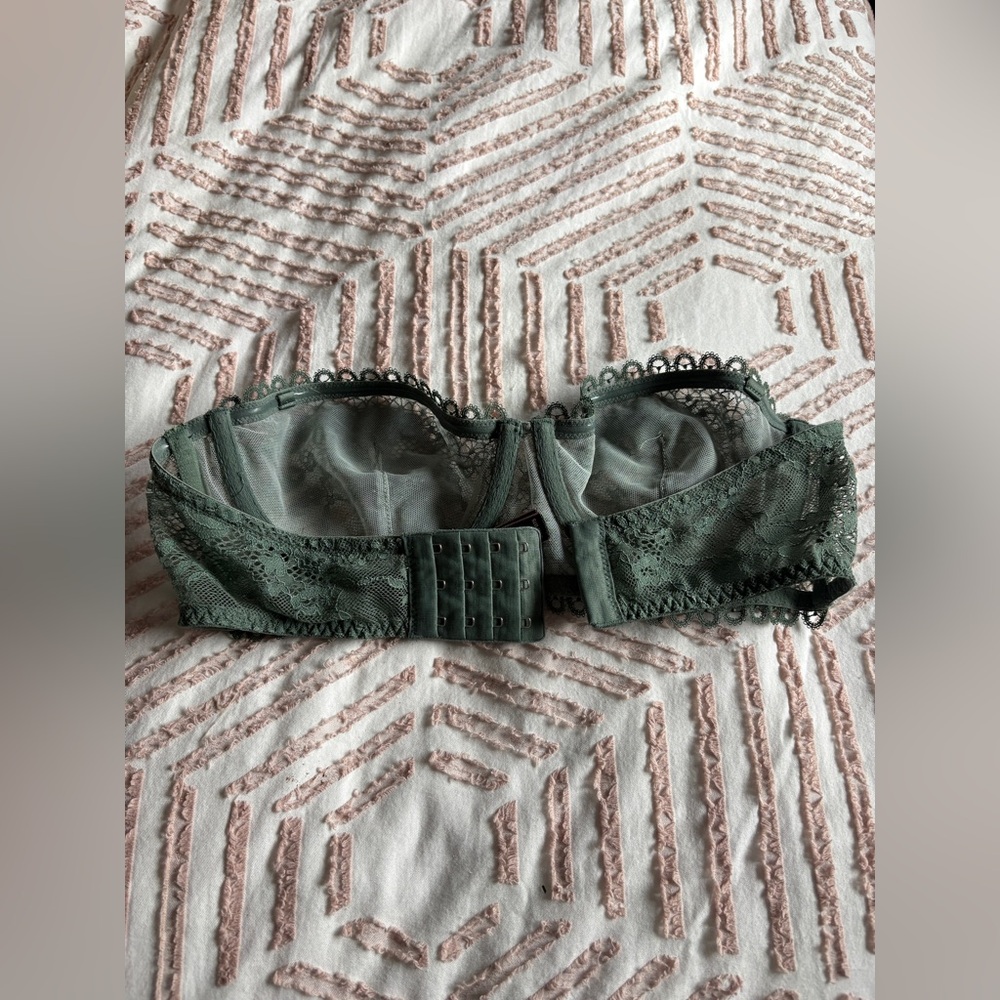 Victoria's Secret Very Sexy Dark Green Unlined Strapless Bra Size 34C - Picture 4 of 8